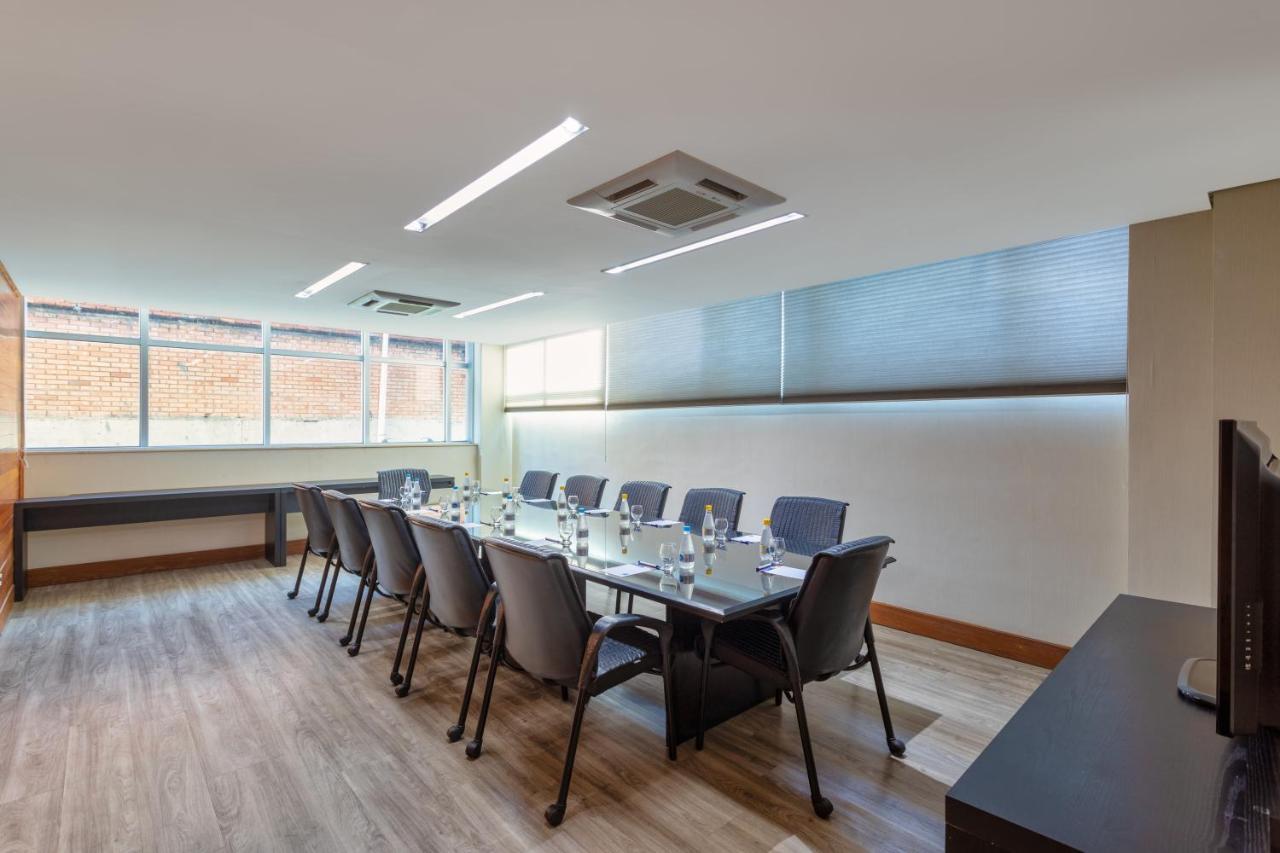 Tryp By Wyndham Belo Horizonte Savassi Hotel Bagian luar foto