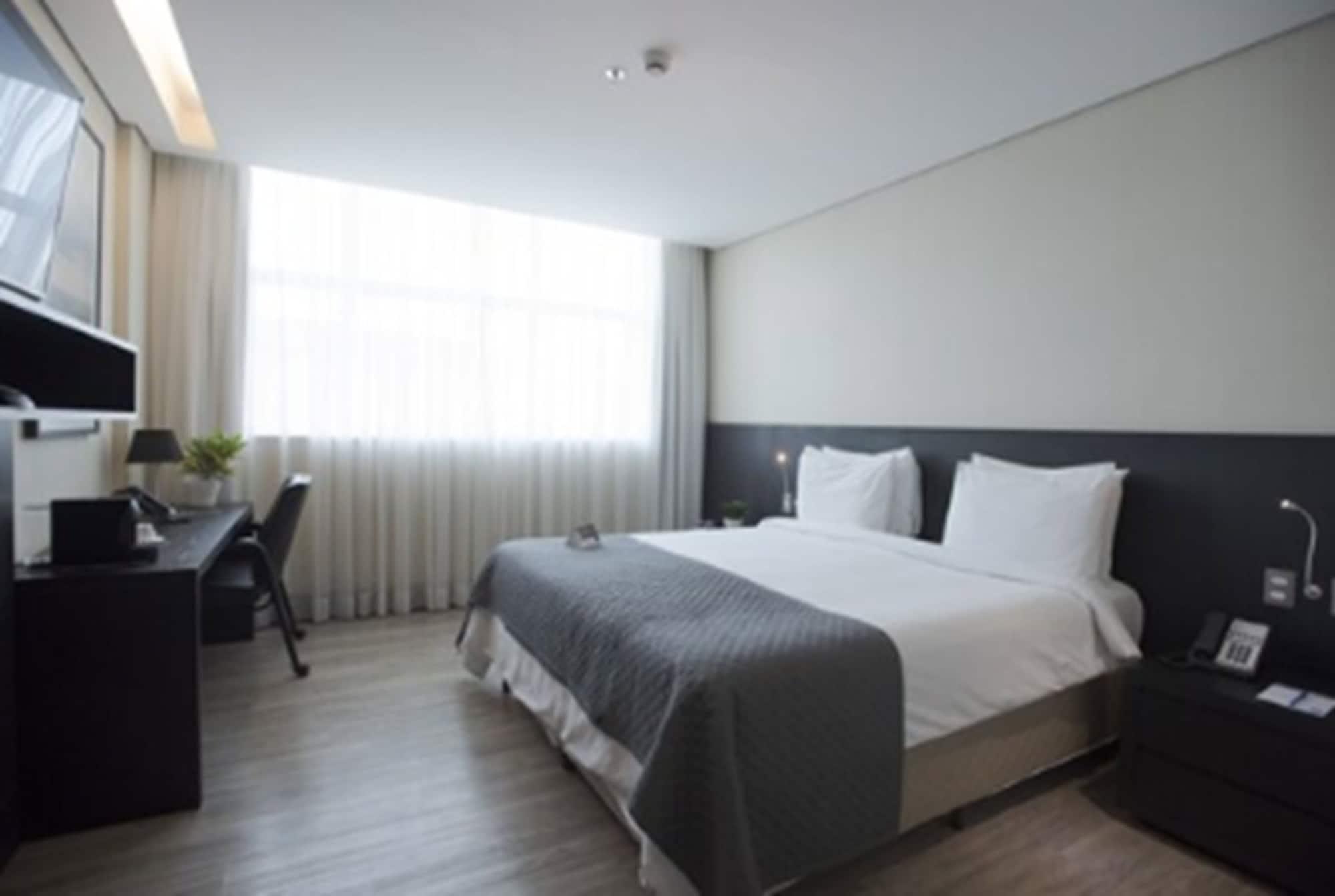 Tryp By Wyndham Belo Horizonte Savassi Hotel Bagian luar foto